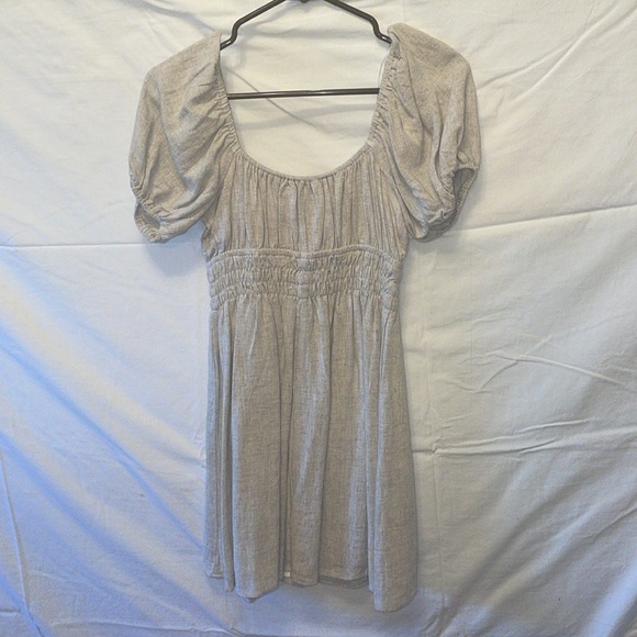 Princess Polly | Madelyn mini dress beige | Size US 2 - Picture 4 of 5